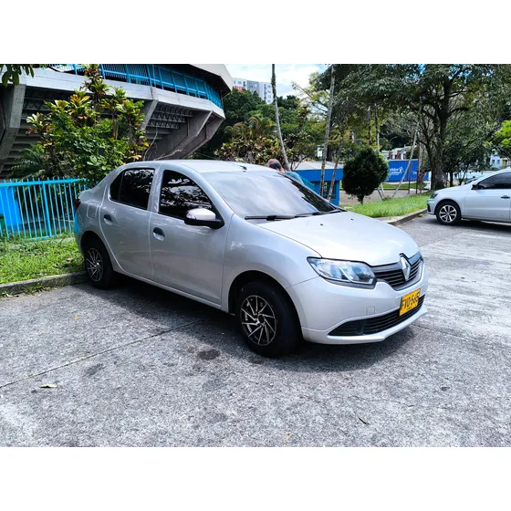 Renault Logan 1.6 Authentique / Life
