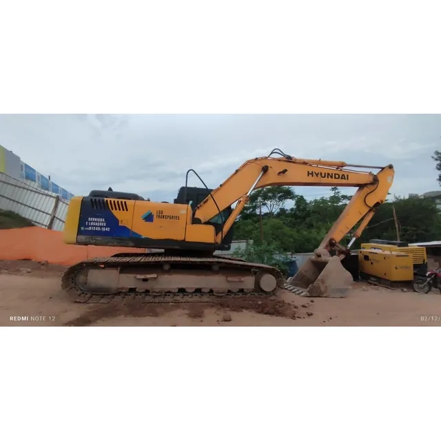 Serviços De Movimentação De Terra Ou Materias C/ Escavadeira