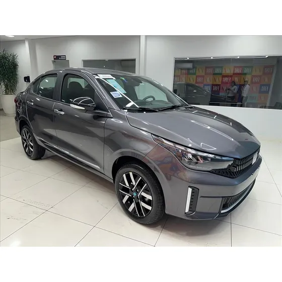 Fiat Cronos Cronos 1.3 Precision Cvt (aut)