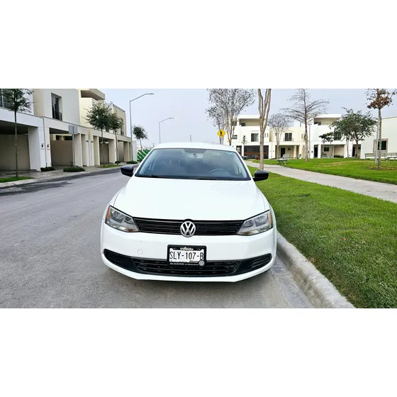Volkswagen Jetta 2.0 At