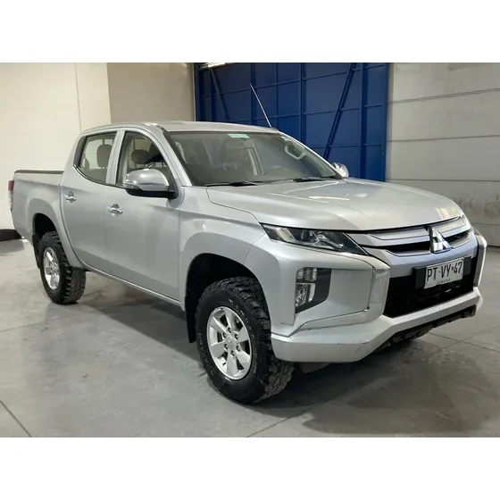Mitsubishi L200 Katana Crt 4x4 Ptvy47
