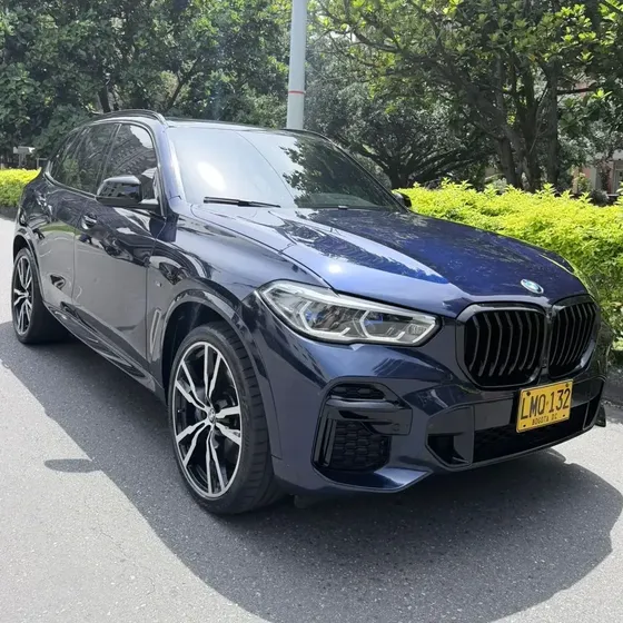 BMW X5 2023 M50i 4x4