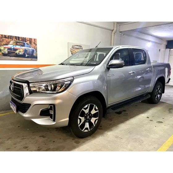 Srx 2.8 Tdi 4x2 At Hilux Pick-up Toyota Hilux Srx 2.8 Tdi 4x2 At Blindado Rb3