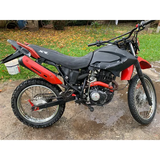 Motomel Skua 200