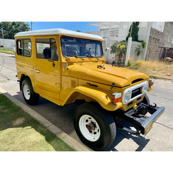 Toyota Land Cruiser 4.2 Fj40