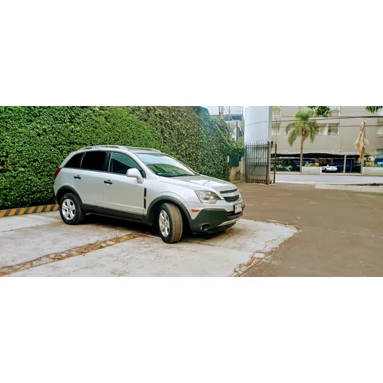 Chevrolet Captiva 2.4 Ls L4 Piel At