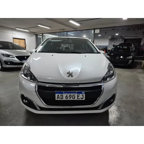 Peugeot 208 1.6 Allure Tiptronic