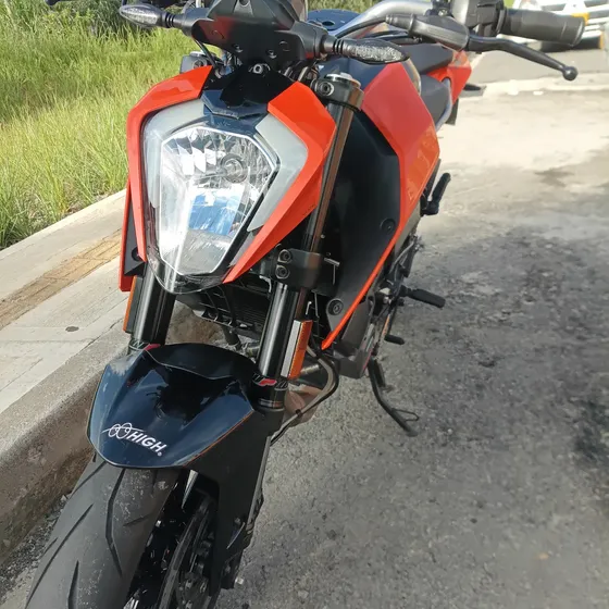 Ktm Duke 200 Mod 2023 Excelente Estado Y Procedencia.