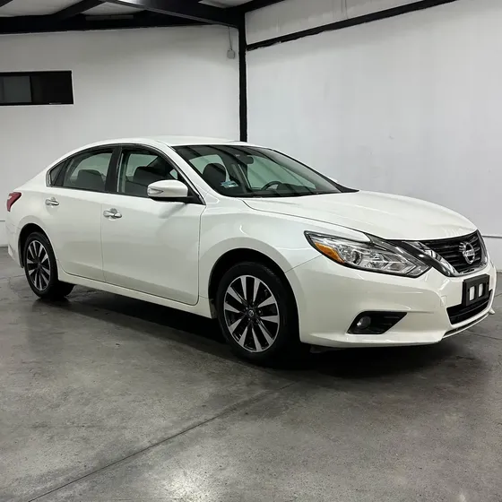 Nissan Altima 2017 2.5 Sense Cvt