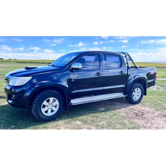 Toyota Hilux 3.0 Cd Srv Tdi 171cv 4x4
