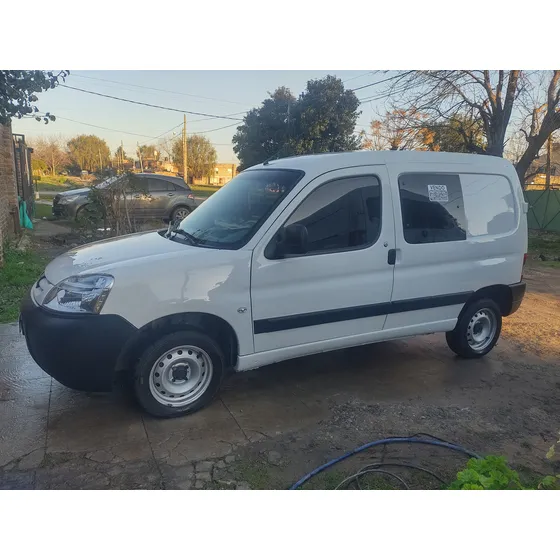 Peugeot Partner 1.6 Furgon Confort