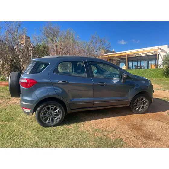 Ford Ecosport 1.6 Freestyle 110cv 4x2