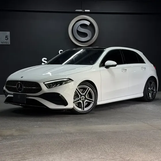 Mercedes-Benz Clase A 2025 2.0 A 250 4matic Mhev B+2