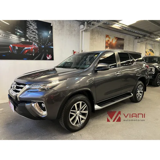 Toyota Hilux Sw4 2.8 Srx 177cv 4x4 7as At