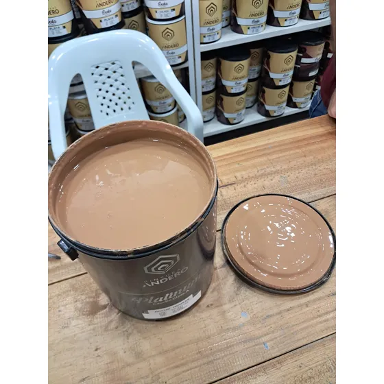 Pintura De Caucho Mocha Mousse Clase A Galón