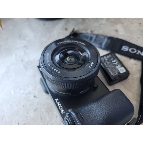 Sony Kit Alpha 6000 16-50mm Oss Ilce-6000l Mirrorless