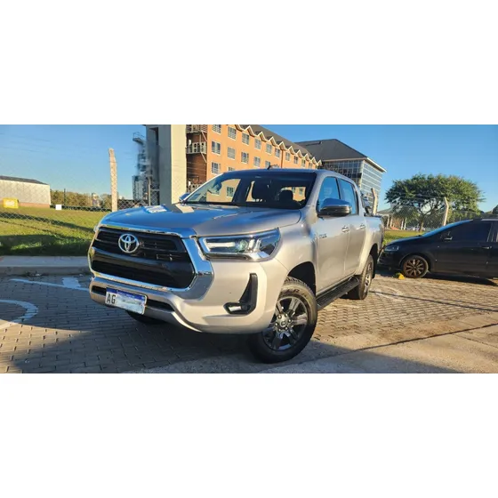 Toyota Hilux 2.8 Cd Srv 204cv 4x2 At