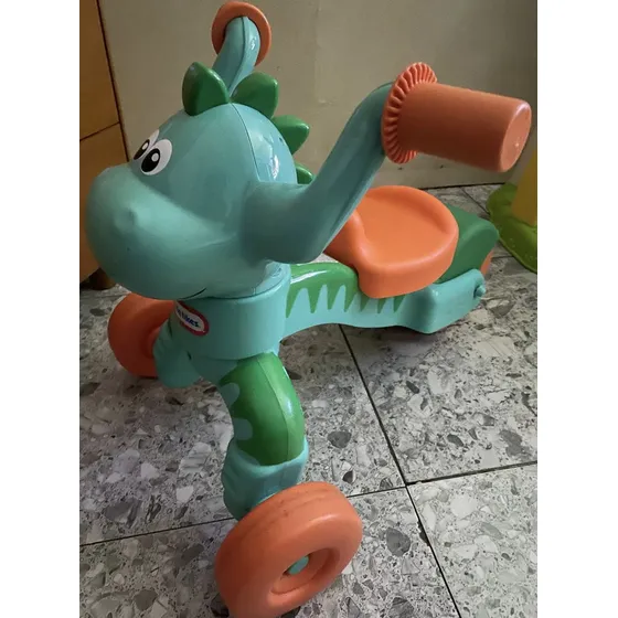 Triciclo Infantil Dino Fisher-price Edad 1-4 Años Usado