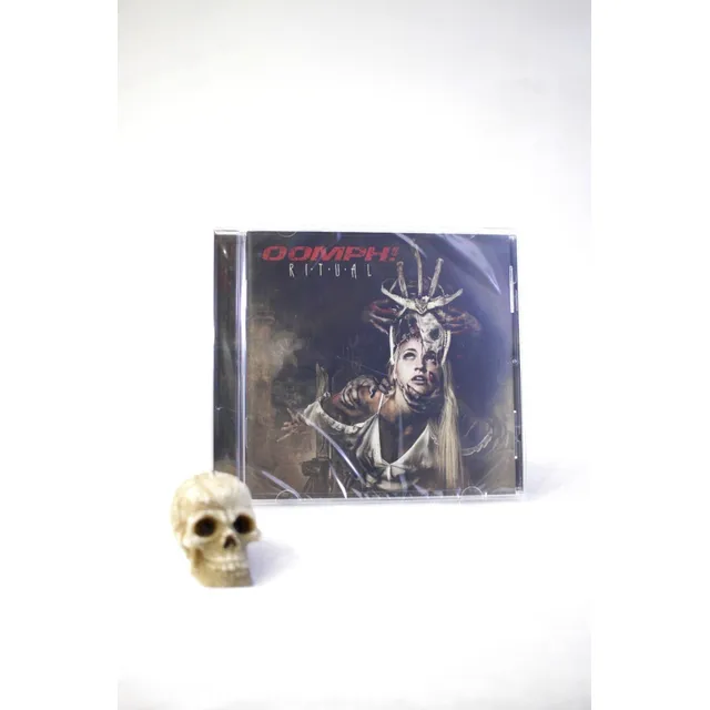 Cd // Ritual // Oomph! // Lucy Rock