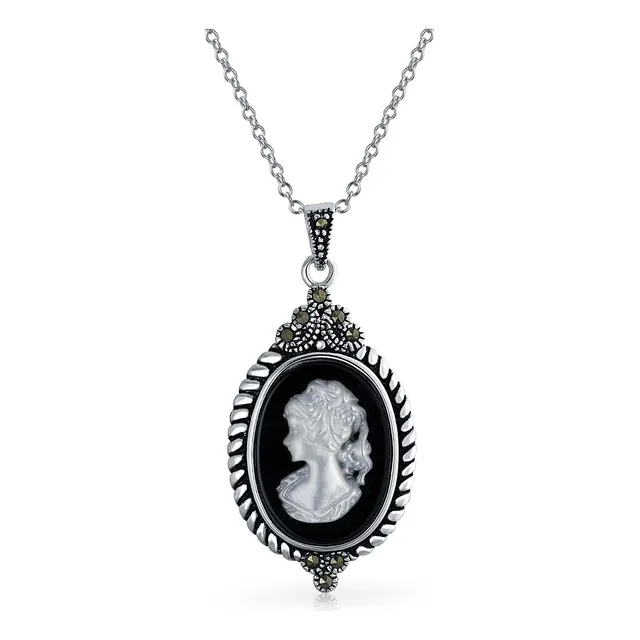 Collar Con Colgante De Camafeo Con Retrato De Dama Victorian