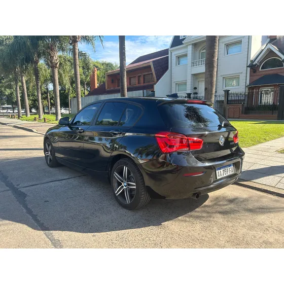Bmw Serie 1 1.6 120i Sport Line At 177cv