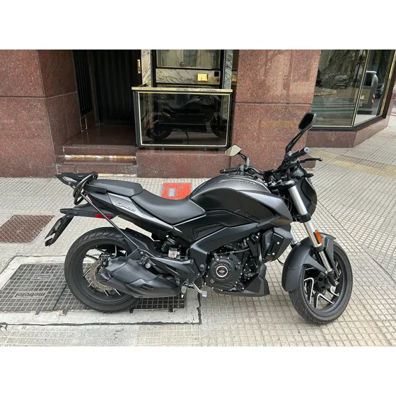 Dominar 400 Bajaj Moto