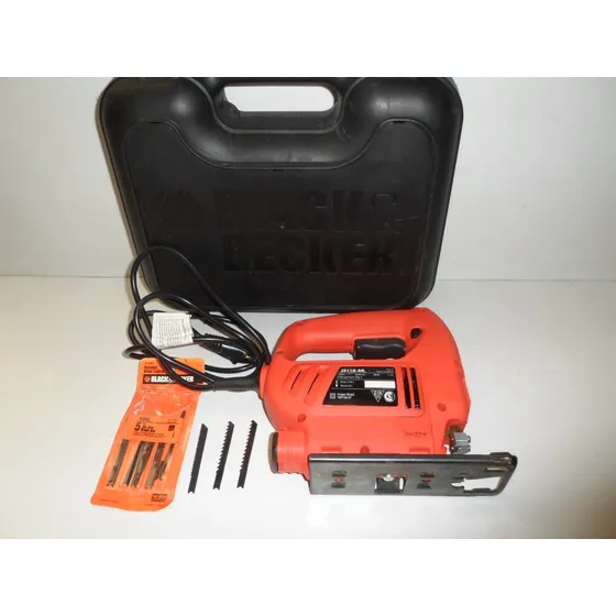 Sierra Caladora Blak & Decker Con Maletin 220 V 5060 Hz
