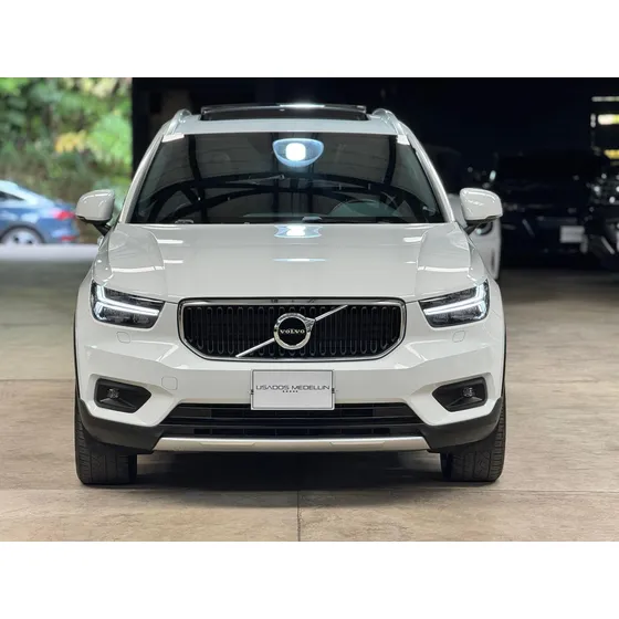 Volvo Xc40 2.0 T4 Momentum