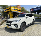 Toyota Fortuner 2.4 Sw4 Street 2020