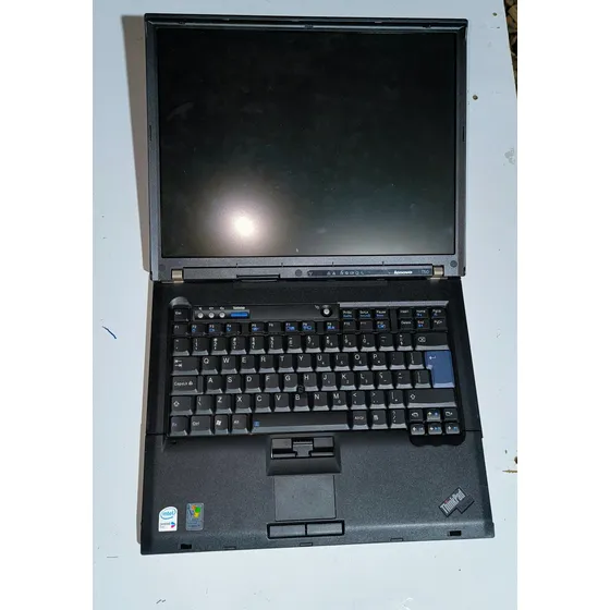 Notebook Ibm Thinkpad T60 Core 2 Duo 2gb (defeito)