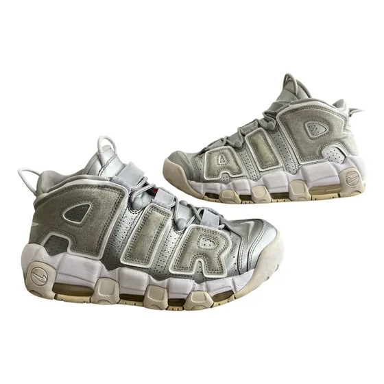 Tenis Nike Air More Uptempo Loud & Clear