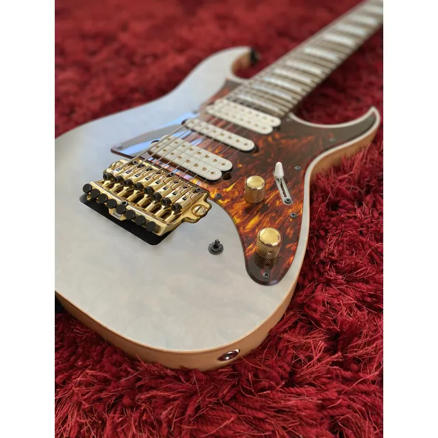 Ibanez Tam 100 8 Cuerdas Tosin Abasi Signature