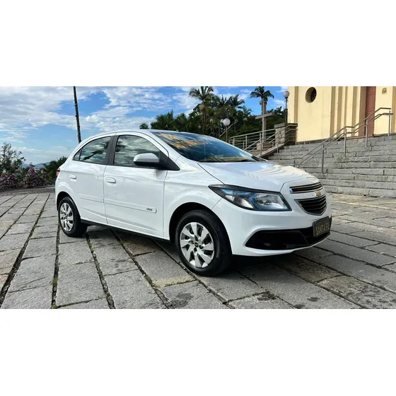 Chevrolet Onix 1.4at Lt