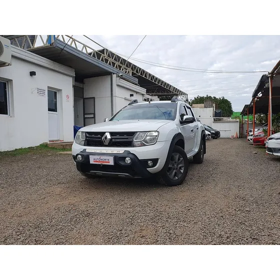 Renault Duster Oroch 2.0 Outsider Plus