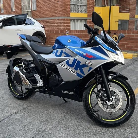 Suzuki Gixxer Sf Fi Abs 2025  ¡como Nueva! Solo 1.363 Km