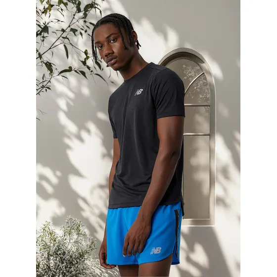 Remera New Balance De Hombre Impact Run - Mt21262bk