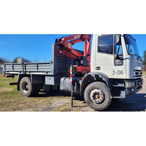Iveco Tector 170e22 Con Hidrogrúa Bull Crane De 10tn