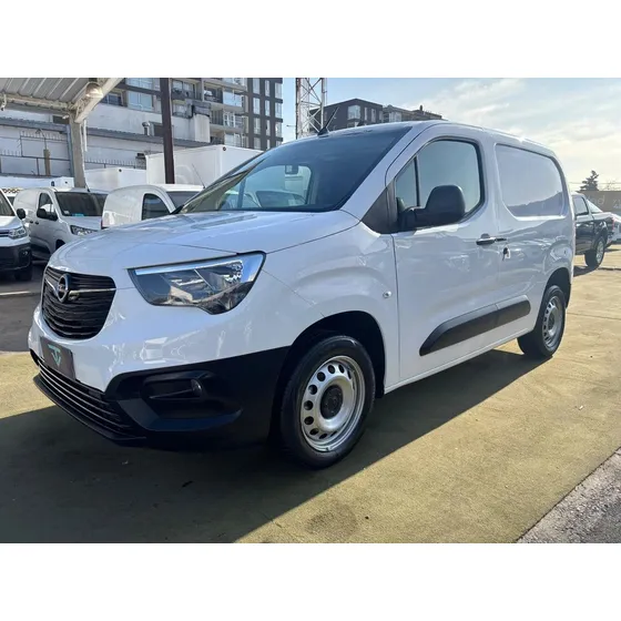 Opel Combo L1