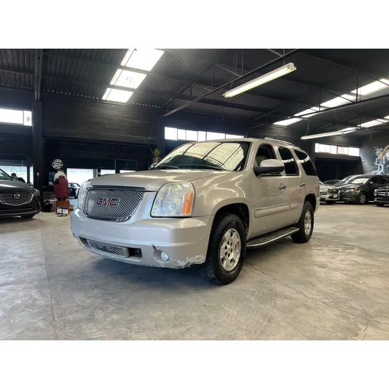 Gmc Yukon 6.2 C Denali 403 Hp 4x4 At