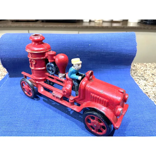 Antiguo Juguete Carro Bombero De Fierro Solido