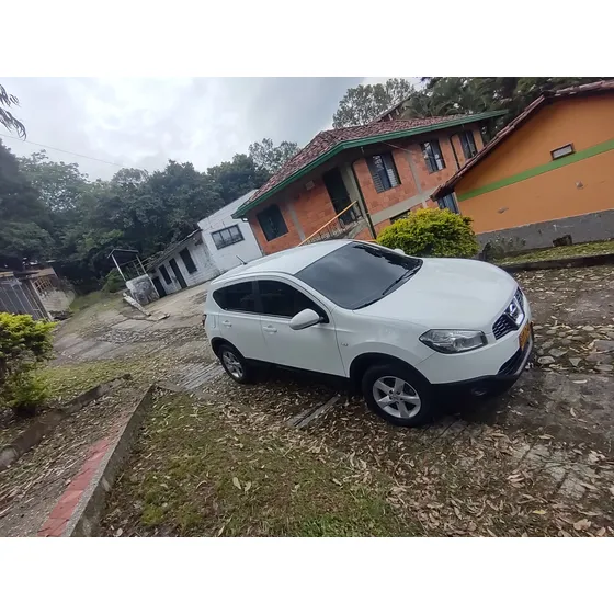 Nissan Qashqai 2.0l 2wd