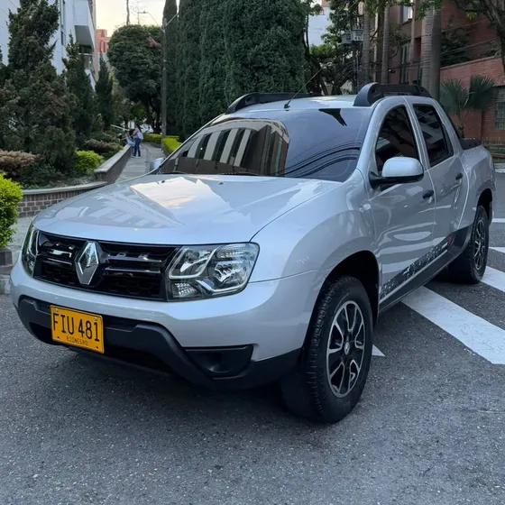 Renault Duster Oroch 2021 2.0 Dynamique 4x2 Mt