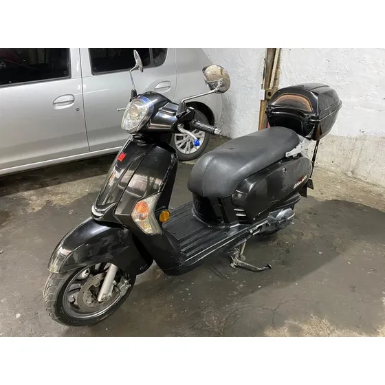 Moto Automatica Kymco Like 125 Modelo 2012