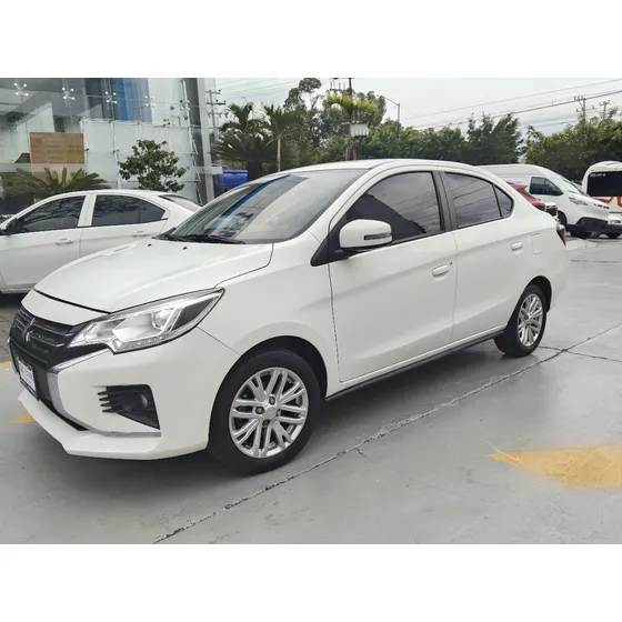 Mitsubishi Mirage 4p G4 Gls L3/1.2 Aut