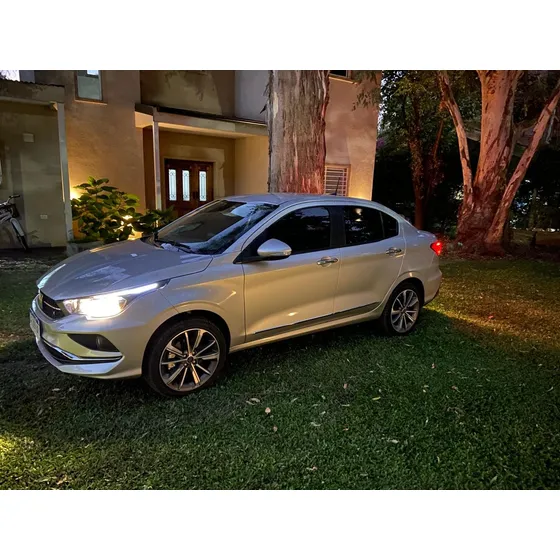 Fiat Cronos 1.8 16v Precision Pack Premium