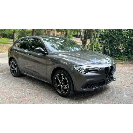 Alfa Romeo Stelvio 2.0 280cv At Q4 Veloce