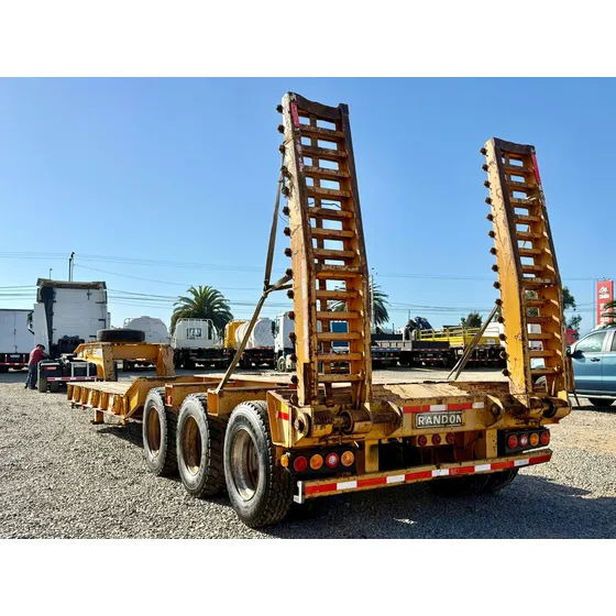 2008 Semiremolque Cama Baja Randon 9m Totales - 3 Ejes