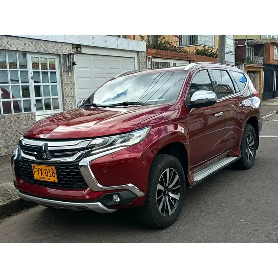 Mitsubishi Montero Sport 3.0