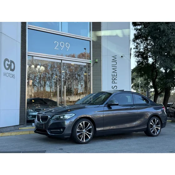 Bmw Serie 2 2.0 220i Sport Line 184cv