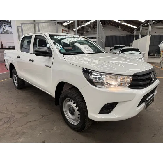 Toyota Hilux Pick-up 2.4 Cd Dx 150cv 4x4